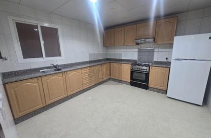 Apartment - 2 Bedrooms - 2 Bathrooms for rent in Al Jazeera Street - Fereej Bin Mahmoud North - Fereej Bin Mahmoud - Doha