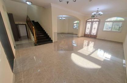 Compound - 4 Bedrooms - 3 Bathrooms for rent in Ain Khaled Villas - Ain Khaled - Doha