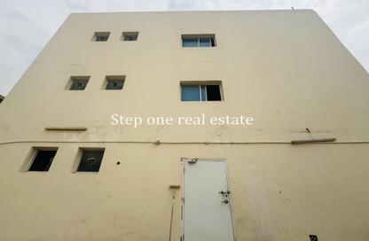 Staff Accommodation - Studio - 7+ Bathrooms for rent in Industrial Area 4 - Industrial Area - Industrial Area - Doha