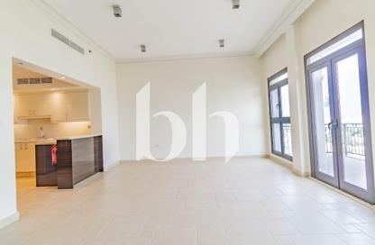 Apartment - 3 Bedrooms - 4 Bathrooms for rent in Qanat Quartier - The Pearl Island - Doha Apartment - 3 Bedrooms - 4 Bathrooms for rent in Qanat Quartier - The Pearl Island - Doha