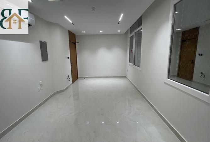 56926018 - Property Image 2