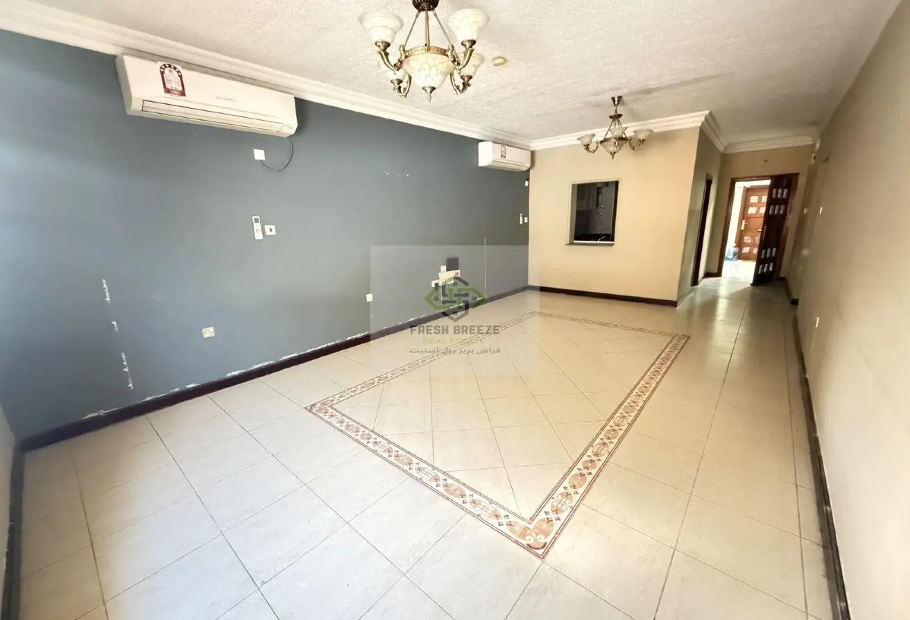63977628 - Property Main Image