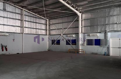 Warehouse - Studio - 1 Bathroom for rent in Industrial Area 5 - Industrial Area - Industrial Area - Doha