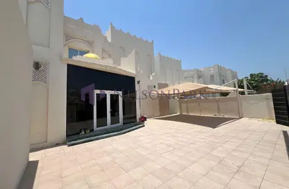 فيلا - 3 غرف نوم - 4 حمامات للايجار في وست باي لاجون - بحيرة وست لاجون - الدوحة