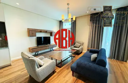 Apartment - 1 Bedroom - 2 Bathrooms for rent in Floresta Gardens - Floresta Gardens - The Pearl Island - Doha