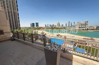Townhouse - 3 Bedrooms - 5 Bathrooms for rent in Abraj Bay - Abraj Quartiers - The Pearl Island - Doha Townhouse - 3 Bedrooms - 5 Bathrooms for rent in Abraj Bay - Abraj Quartiers - The Pearl Island - Doha