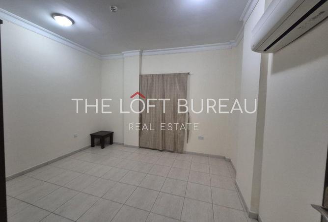 61112125 - Property Image 3