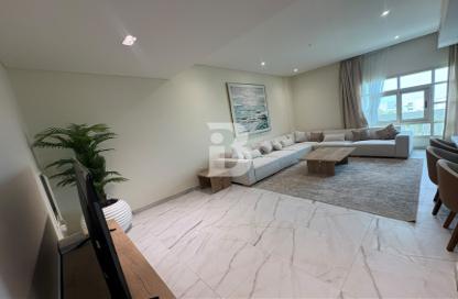 Apartment - 2 Bedrooms - 3 Bathrooms for rent in Giardino Apartments - The Pearl Island - Doha