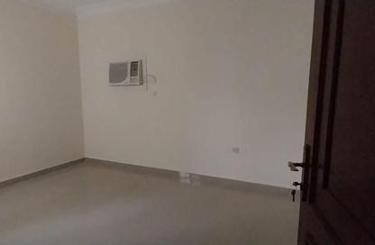 Apartment - 3 Bedrooms - 3 Bathrooms for rent in Al Khalidiya Street - Najma - Doha