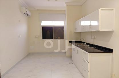 Apartment - 1 Bedroom - 1 Bathroom for rent in Old Airport Road - Old Airport Road - Doha Apartment - 1 Bedroom - 1 Bathroom for rent in Old Airport Road - Old Airport Road - Doha