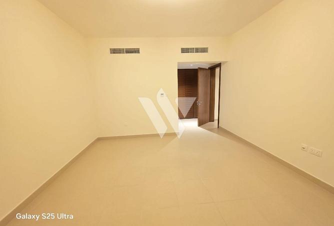 60948220 - Property Image 2