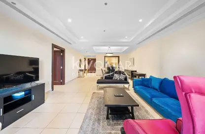 Apartment - 1 Bedroom - 2 Bathrooms for rent in East Porto Drive - Porto Arabia - The Pearl Island - Doha
