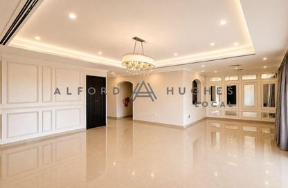 Apartment - 2 Bedrooms - 3 Bathrooms for rent in West Porto Drive - Porto Arabia - The Pearl Island - Doha