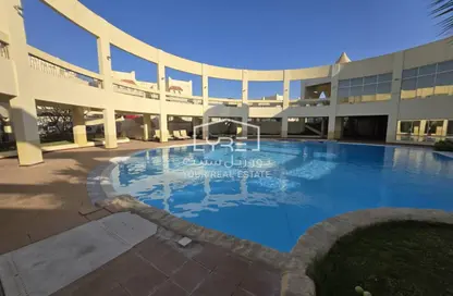 فيلا - 4 غرف نوم - 5 حمامات للايجار في شارع الوعب - الوعب - الدوحة