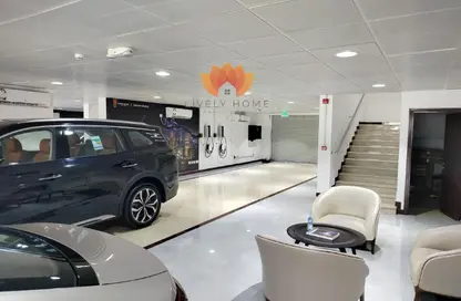 Show Room - Studio - 2 Bathrooms for rent in Salwa Road - Old Industrial Area - Al Rayyan - Doha