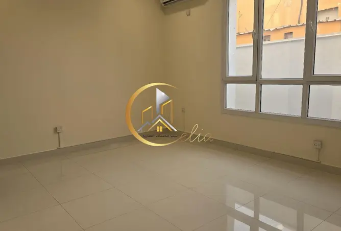 64143569 - Property Image 3