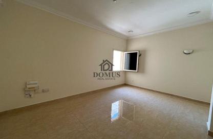 Apartment - 2 Bedrooms - 2 Bathrooms for rent in Thabit Bin Zaid Street - Al Mansoura - Doha Apartment - 2 Bedrooms - 2 Bathrooms for rent in Thabit Bin Zaid Street - Al Mansoura - Doha