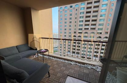 Apartment - 1 Bedroom - 2 Bathrooms for rent in Two Porto Arabia - Porto Arabia - The Pearl Island - Doha