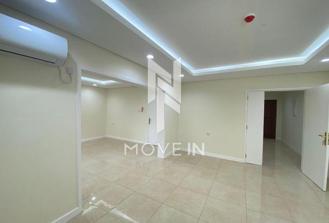 52318956 - Property Image 3