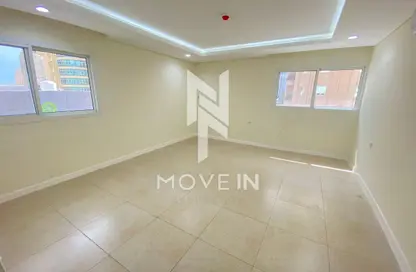 Apartment - 3 Bedrooms - 4 Bathrooms for rent in Musheireb Apartments - Musheireb - Doha