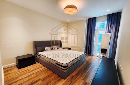 Apartment - 2 Bedrooms - 4 Bathrooms for rent in Floresta Gardens - Floresta Gardens - The Pearl Island - Doha
