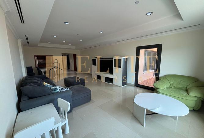 52637947 - Property Image 3