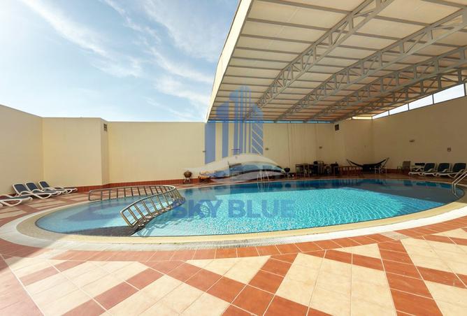 1002282 - Property Image 2