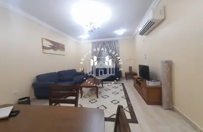 Apartment - 2 Bedrooms - 2 Bathrooms for rent in Al Mansoura - Al Mansoura - Doha