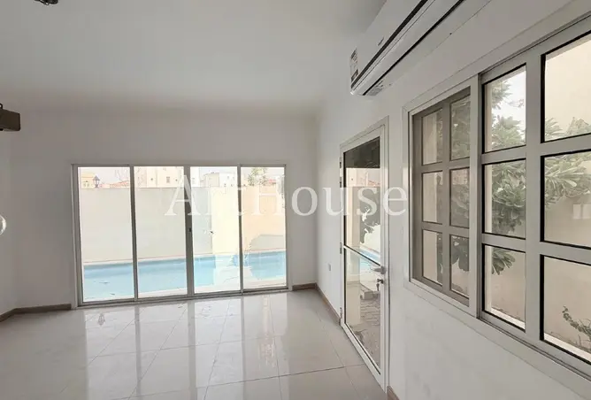 62912389 - Property Image 3