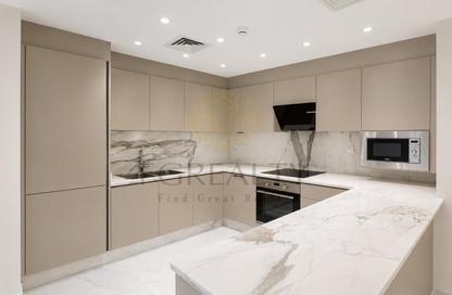 Apartment - 2 Bedrooms - 3 Bathrooms for sale in West Porto Drive - Porto Arabia - The Pearl Island - Doha Apartment - 2 Bedrooms - 3 Bathrooms for sale in West Porto Drive - Porto Arabia - The Pearl Island - Doha