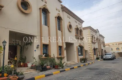 Villa - 3 Bedrooms - 4 Bathrooms for rent in Al Maamoura - Al Maamoura - Doha