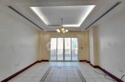 Apartment - 4 Bedrooms - 5 Bathrooms for rent in West Bay - Doha Apartment - 4 Bedrooms - 5 Bathrooms for rent in West Bay - Doha