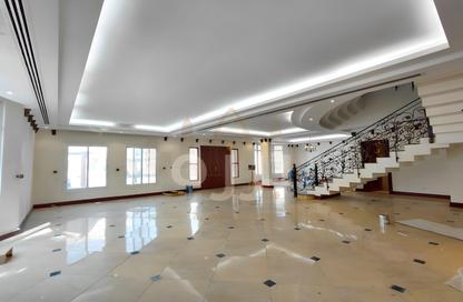 Apartment - 4 Bedrooms - 5 Bathrooms for rent in West Bay - Doha Apartment - 4 Bedrooms - 5 Bathrooms for rent in West Bay - Doha