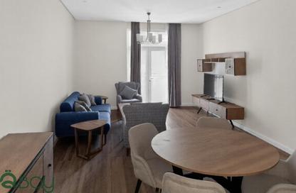 Apartment - 2 Bedrooms - 3 Bathrooms for sale in Floresta Gardens - Floresta Gardens - The Pearl Island - Doha