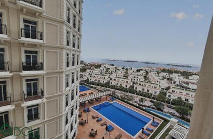 Apartment - 2 Bedrooms - 3 Bathrooms for sale in Floresta Gardens - Floresta Gardens - The Pearl Island - Doha