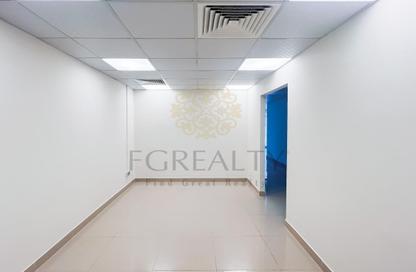 Office Space - Studio - 1 Bathroom for rent in West Bay Tower - West Bay - West Bay - Doha