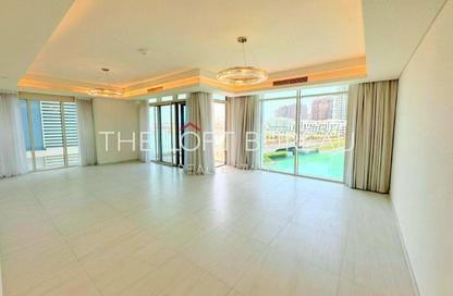 Apartment - 3 Bedrooms - 4 Bathrooms for rent in Crystal Residence - Gewan Island - The Pearl Island - Doha