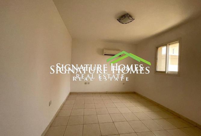 980031 - Property Image 2