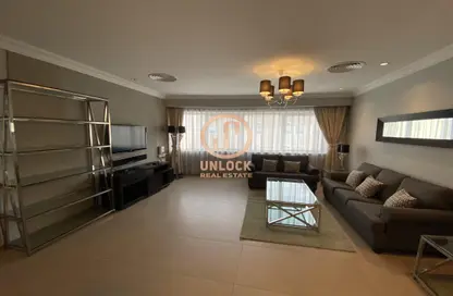 Apartment - 1 Bedroom - 2 Bathrooms for rent in Al Sadd Road - Al Sadd - Doha