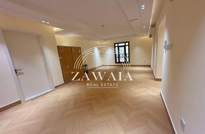 Apartment - 2 Bedrooms - 2 Bathrooms for rent in Al Nasr Street - Al Nasr - Doha