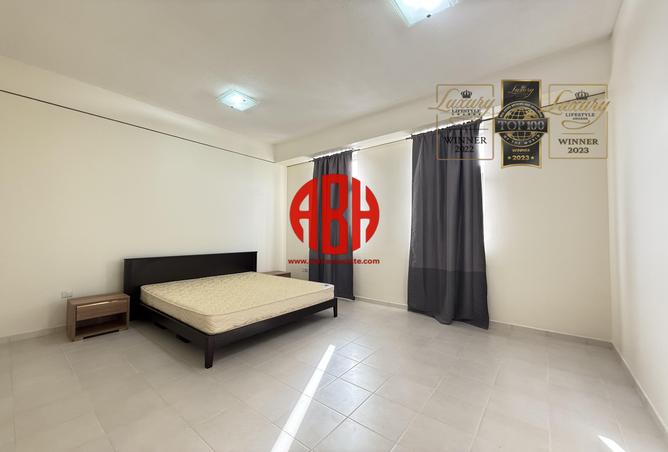 55974000 - Property Image 3