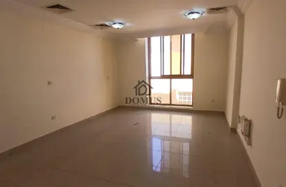 Apartment - 2 Bedrooms - 2 Bathrooms for rent in Al Zubair Bakkar Street - Al Sadd - Doha