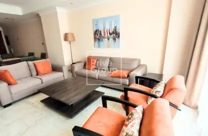 Apartment - 3 Bedrooms - 3 Bathrooms for rent in Fereej Bin Mahmoud North - Fereej Bin Mahmoud - Doha