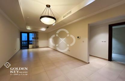 Apartment - 1 - 1 for rent in West Porto Drive - Porto Arabia - The Pearl Island - Doha