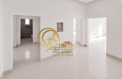 Villa - 6 Bedrooms - 7 Bathrooms for sale in Al Kheesa - Umm Salal Mohammed