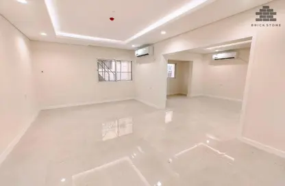 شقة - 3 غرف نوم - 3 حمامات للايجار في شقق مشيرب - مشيرب - الدوحة