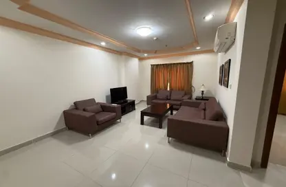 Apartment - 2 Bedrooms - 2 Bathrooms for rent in Al Sadd Road - Al Sadd - Doha