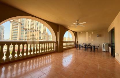 Apartment - 1 Bedroom - 2 Bathrooms for rent in West Porto Drive - Porto Arabia - The Pearl Island - Doha