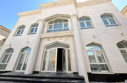 Villa - 7+ Bedrooms - 7+ Bathrooms for rent in Umm Salal Mahammad - Umm Salal City - Doha