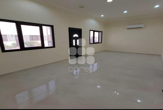 60112538 - Property Image 3